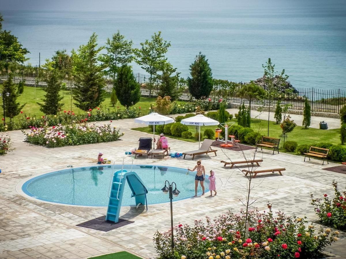 Prestige Fort Beach - Premium Apartments Sveti Vlas Exterior foto