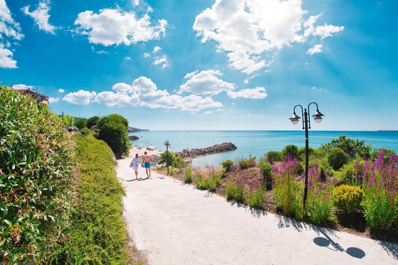 Prestige Fort Beach - Premium Apartments Sveti Vlas Exterior foto